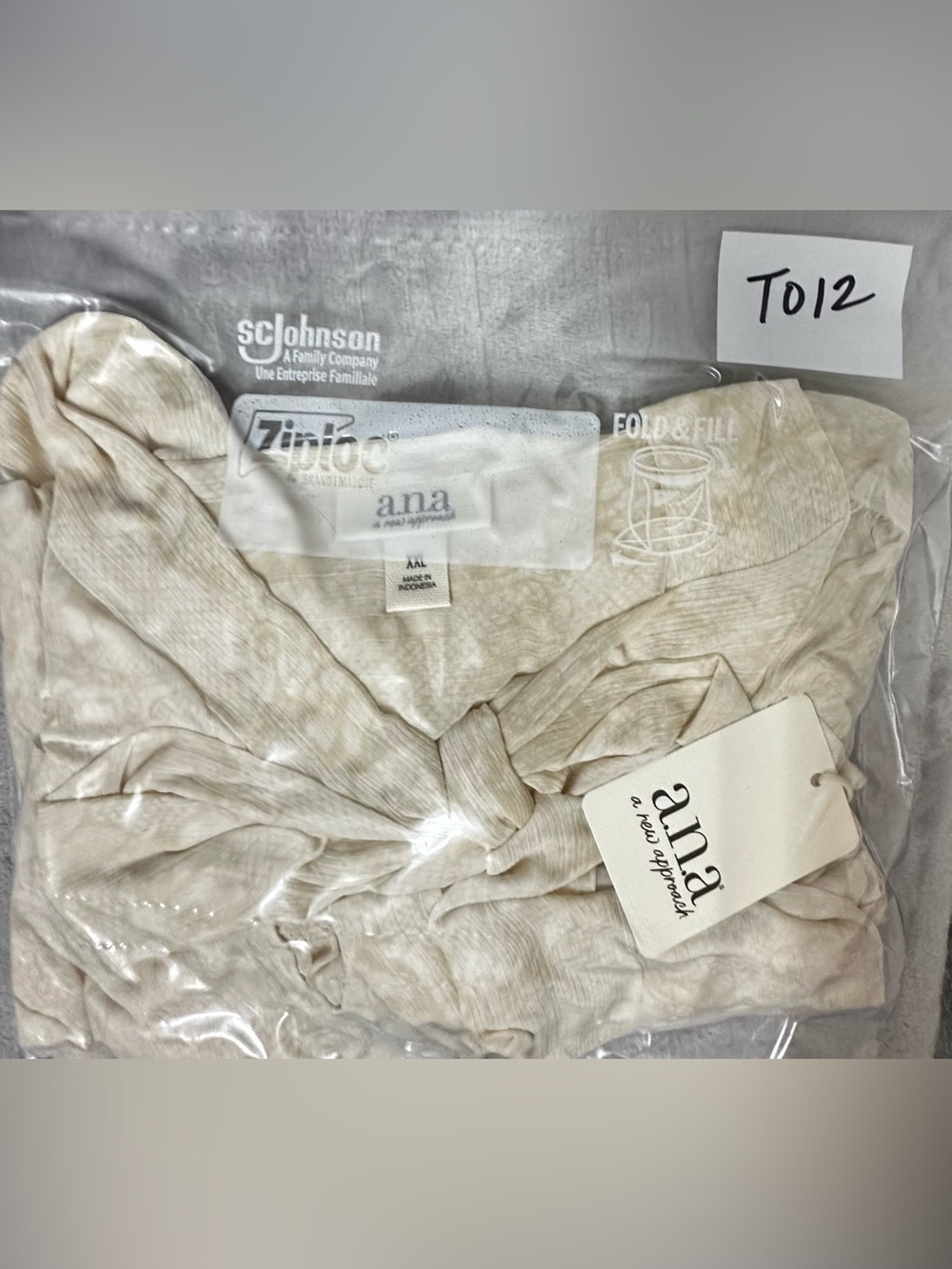 NWT. a.n.a Ivory Tie-Neck Ruffle Cuff Blouse Size: XXL - Picture 8 of 8
